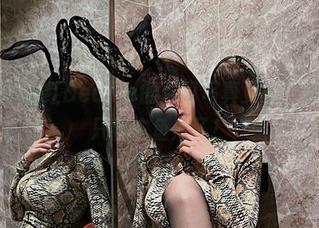 微密圈 – 脸红Dearie的寿司写真更新，终于不再只有生鱼片了！