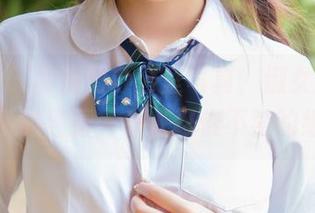 菠萝社 – 柳侑绮办公室写真，淑女风与职场气质的碰撞，令人忍俊不禁的组合。