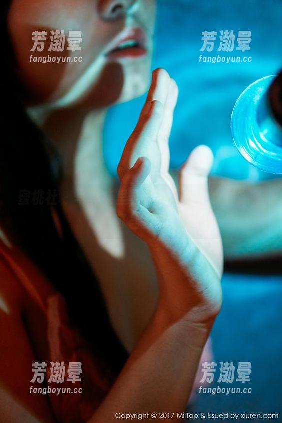 蜜桃社-杏子 蜜桃社 - 写真集里,杏子是个“女仆”,可盐可甜