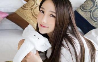 青豆客 – 护士装扮的吕梦玉：图包在这里，资源随意捡